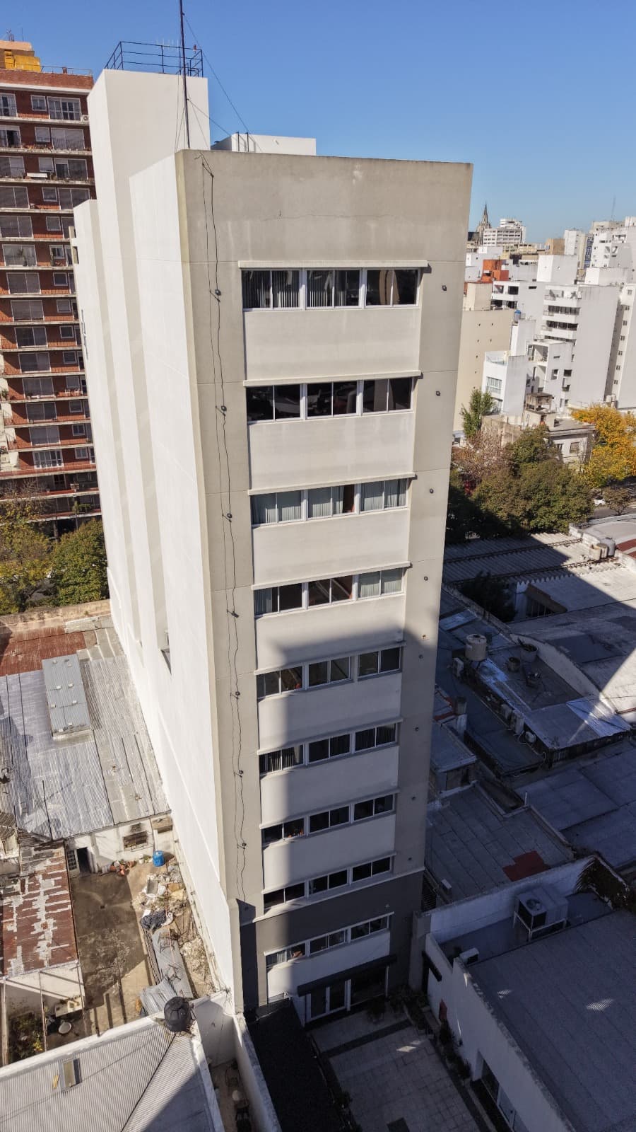 44 E/ 10 Y 11 — galería