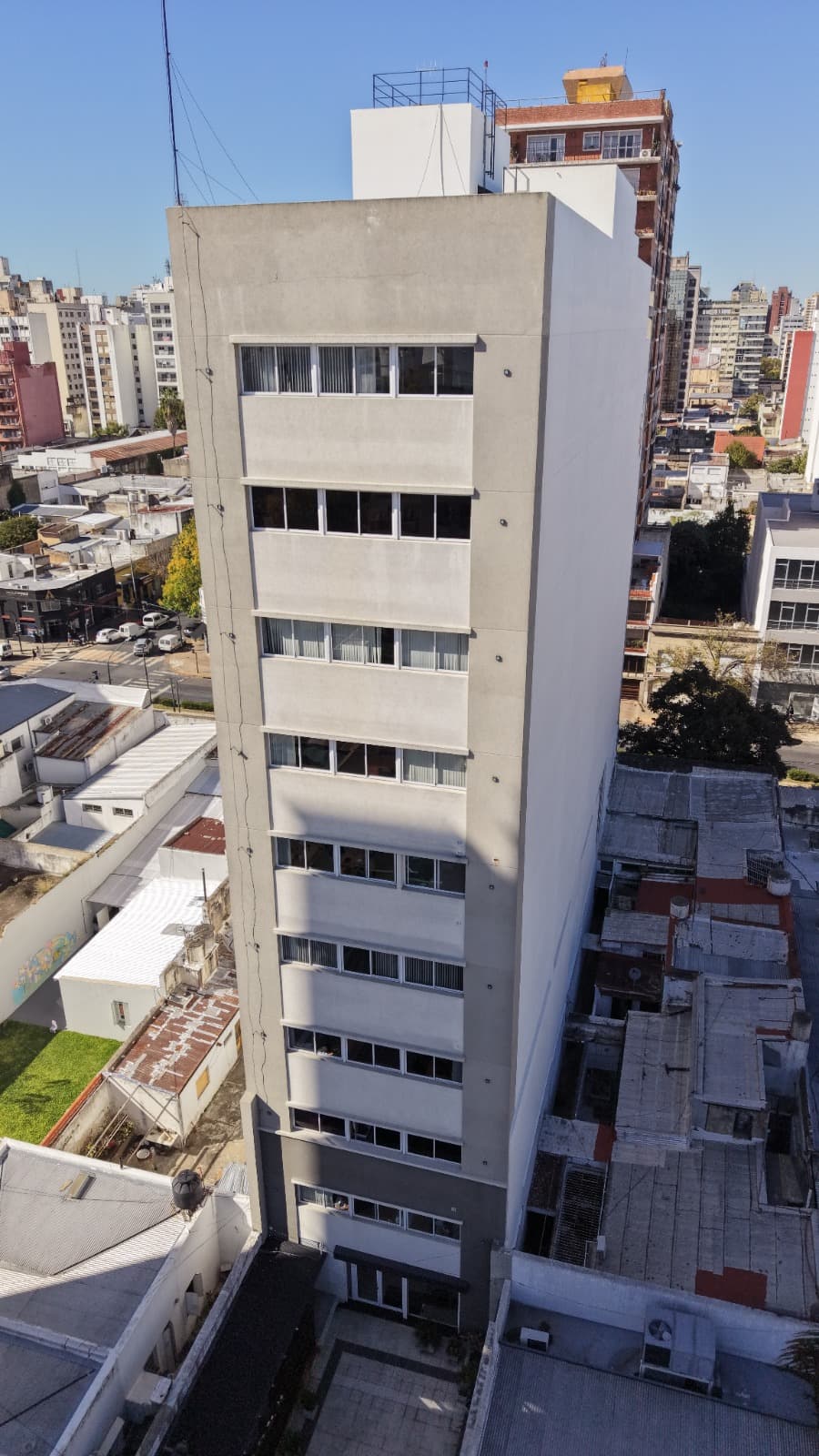 44 E/ 10 Y 11 — galería