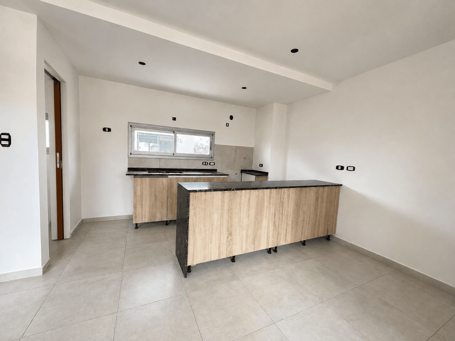 43 E/ 11 Y 12 — galería