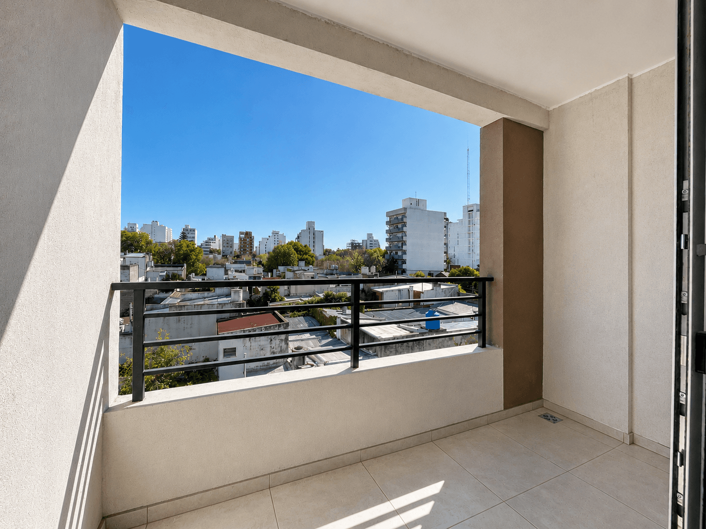 43 E/ 11 Y 12 — galería